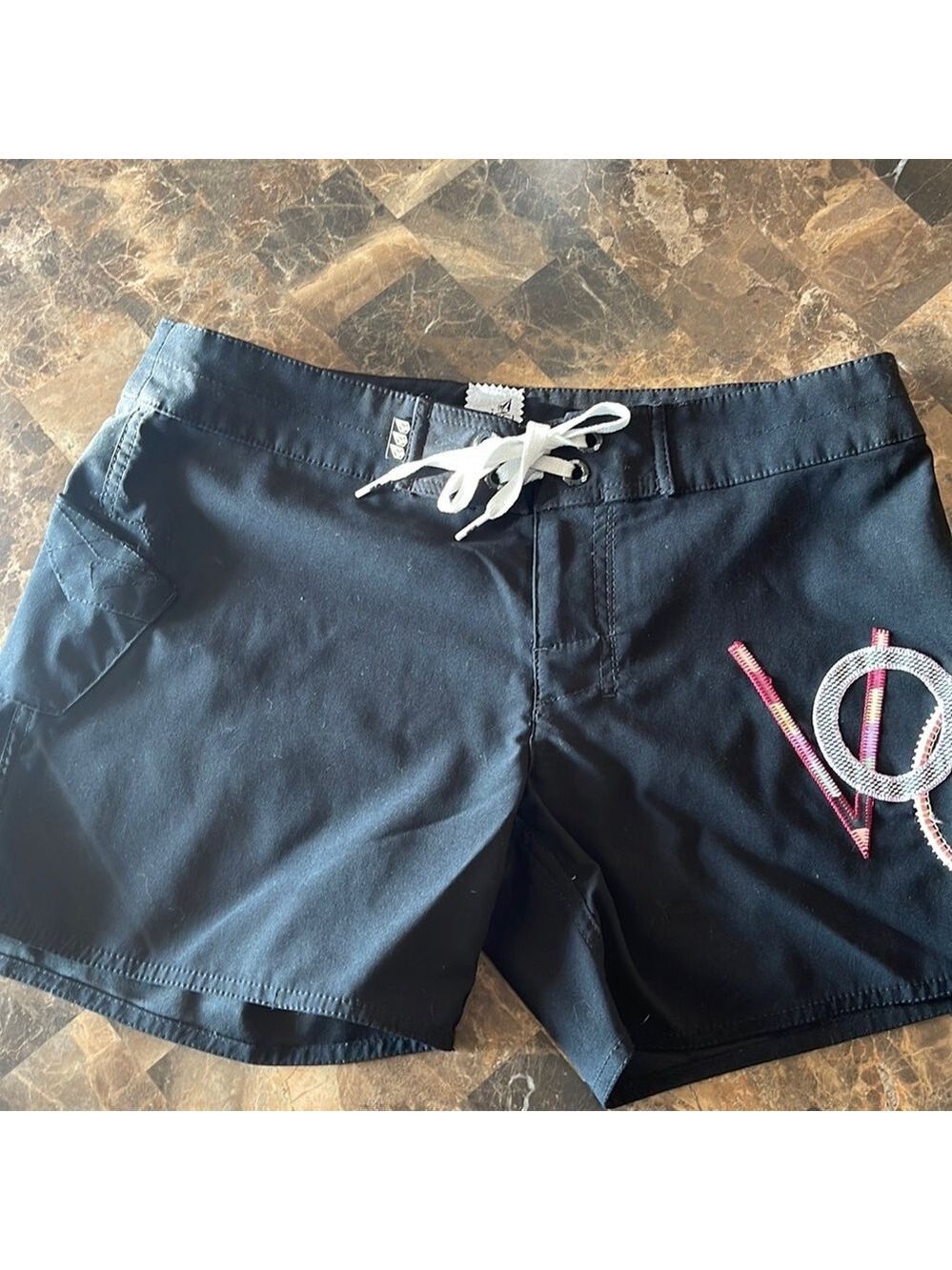 Womens Volcom Shorts Size 7🥰🥰